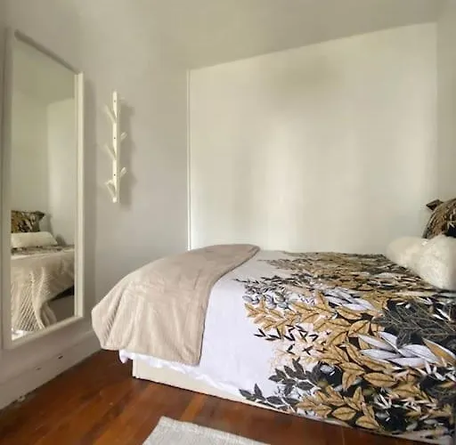 App Cozy En Plein Coeur De * パリ