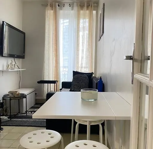 アパート App Cozy En Plein Coeur De *